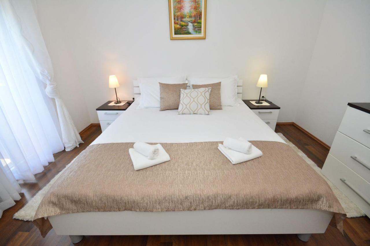 Apartman Viktoria Раковица Екстериор снимка