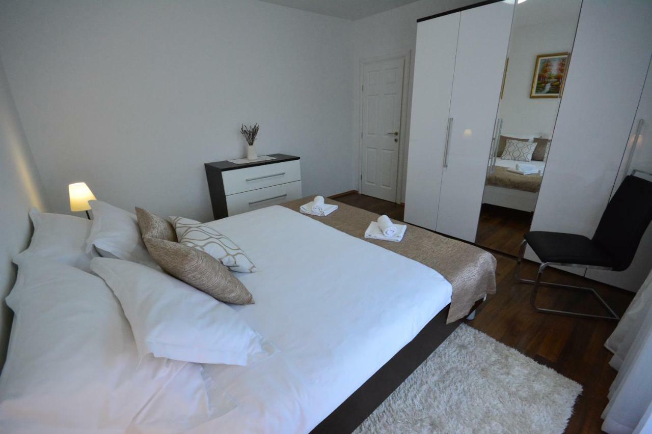 Apartman Viktoria Раковица Екстериор снимка