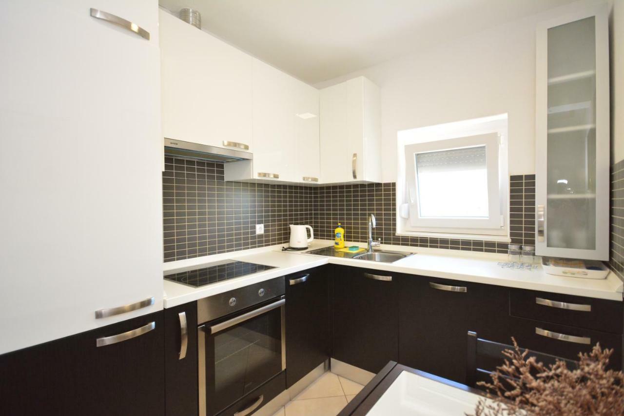 Apartman Viktoria Раковица Екстериор снимка