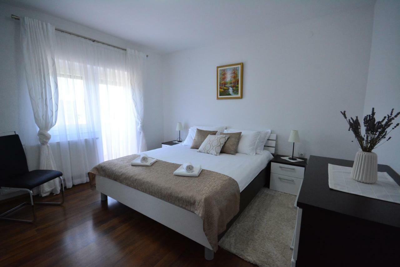 Apartman Viktoria Раковица Екстериор снимка