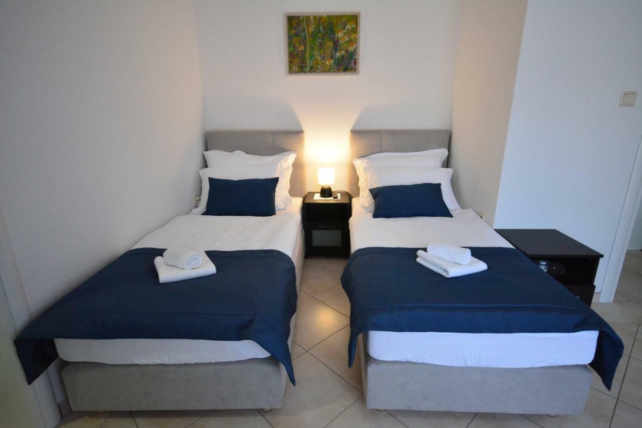 Apartman Viktoria Раковица Екстериор снимка